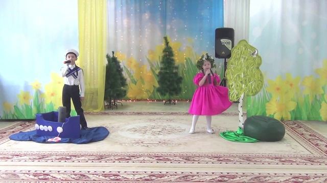 Песня "Белый, синий, красный", сл. и муз. С. Смирновой смотреть онлайн