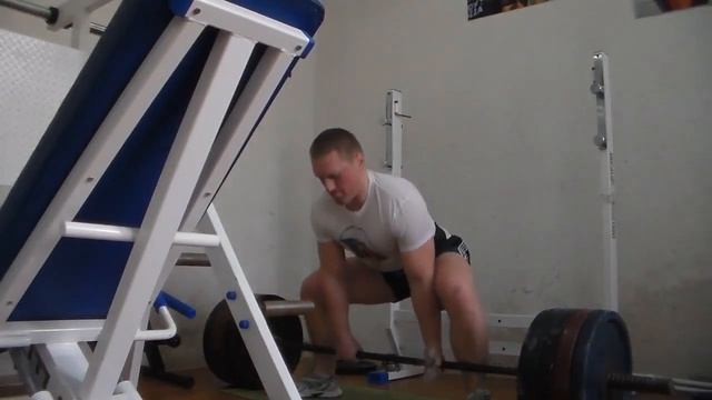 Дрыщ снова взялся за старое. Новая подготовка по пауэрлифтингу, скука а не спорт. Становая тяга сме смотреть онлайн