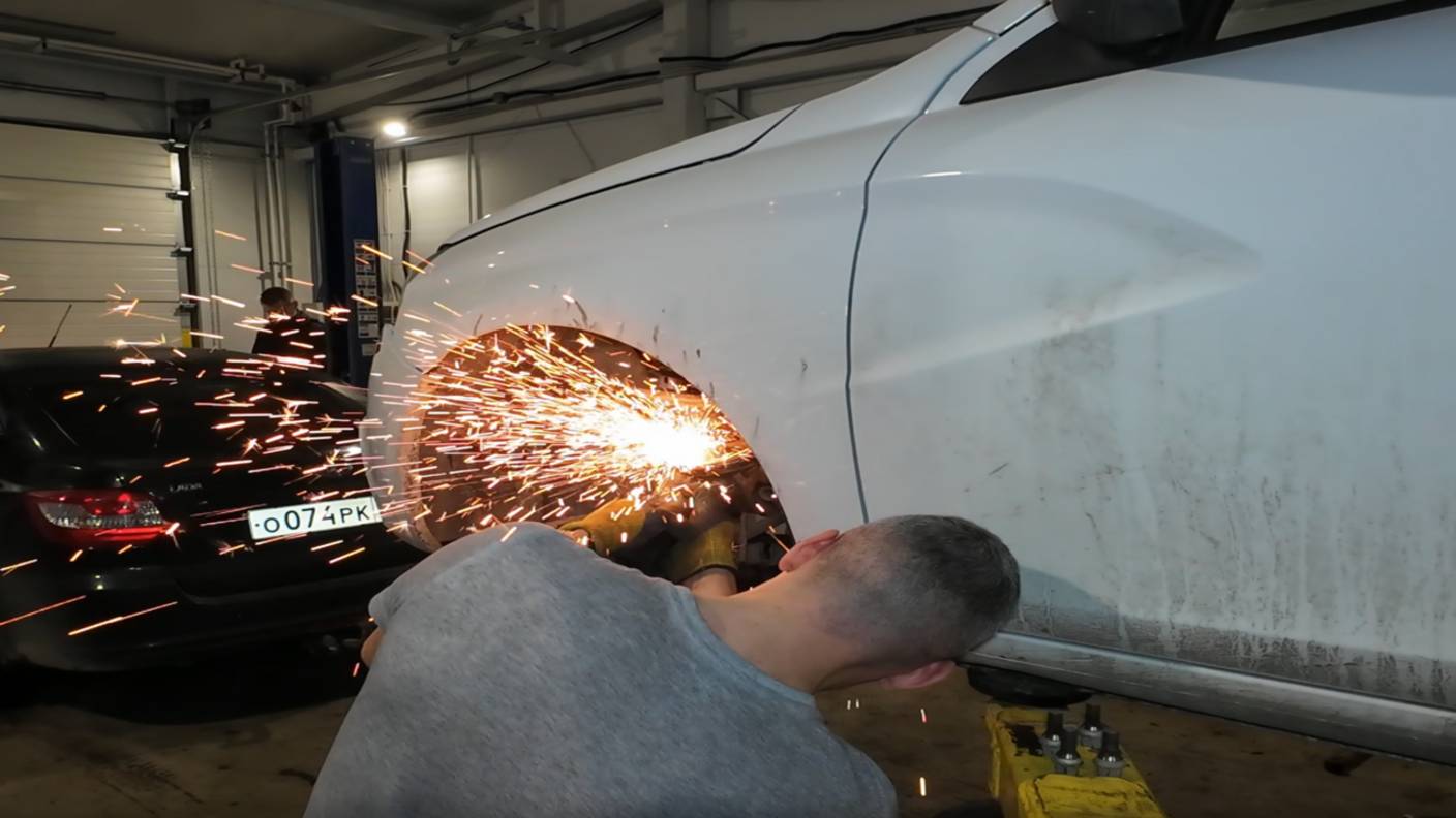 Ремонт Лады Весты. Через пот, боль, слёзы и искры, идём к победе.