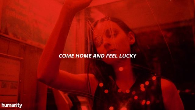 Col3trane - Clutch ft. Kiana Ledé // Lyrics смотреть онлайн