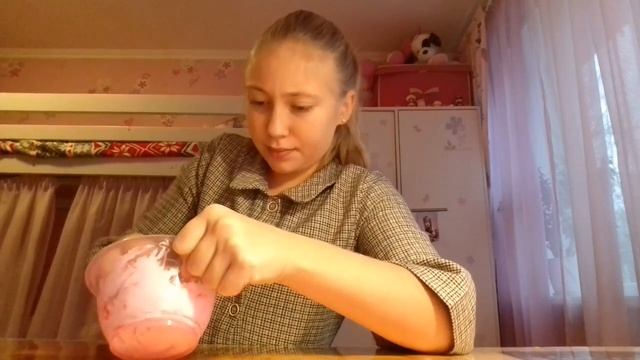 делаю Лизун с пенопластом Круто получилось досмотрите видео до конца очень классно