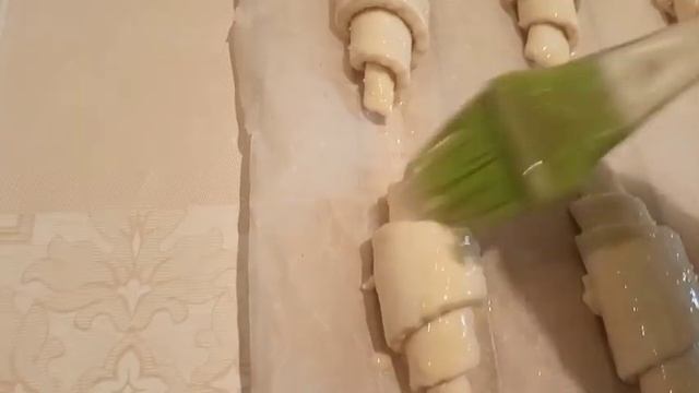 ,Слоеное тесто покупное выручает,хочется вкусняшек😉 смотреть онлайн