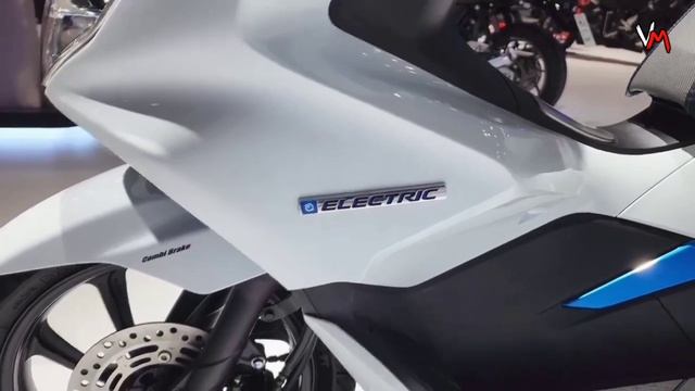 Honda's Newest Electric Maxi Scooter - Honda PCX ELECTRIC смотреть онлайн