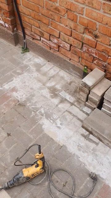 как всегда шоу на стройке , или строители руки из ) смотреть онлайн