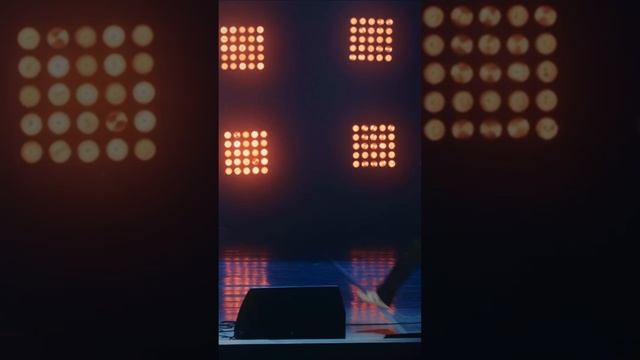 СЕРГЕЙ ОРЛОВ ОТРЫВОК (Человек с головой собаки) смотреть онлайн