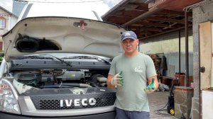 Периодически выплевывает масло через щуп Ивеко Дейли