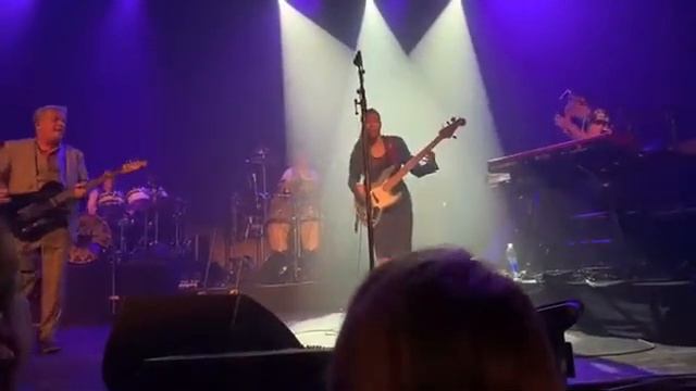 Squeeze - "Black Coffee in Bed" - Pabst Theatre, Milwaukee, WI - 09/01/19 смотреть онлайн