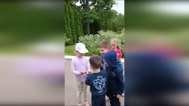 Летние каникулы в Бекасово смотреть онлайн