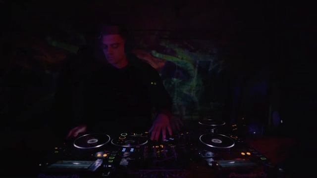 Nestor / Darkwave EBM Techno Mix / Maysternya Kosmosu / Ukraine, Kyiv / September 2021 смотреть онлайн
