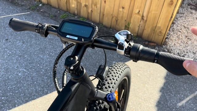750w FAT TIRE E-BIKE!!!! GO ANY WHERE!!!! (DYU KING 750) смотреть онлайн