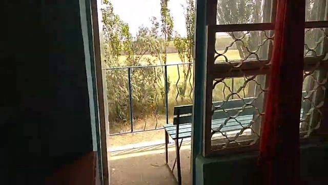 Hostel Орлятко смотреть онлайн
