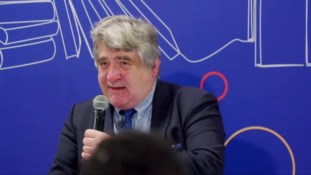🔴Café Littéraire: Lancement du Livre 'Le Cri du Falcon' смотреть онлайн