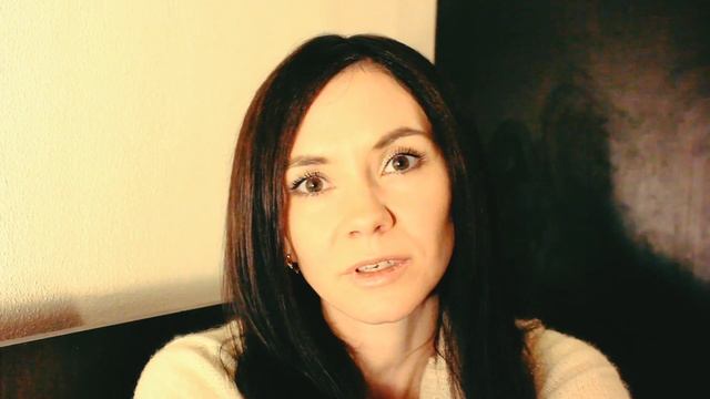 Он никогда цветов ей не дарил... смотреть онлайн