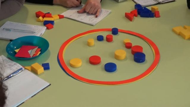 Школа молодого фахівця Логіко математичний розвиток дітей. Блоки Дьенеша. Палички Кюізенера. смотреть онлайн