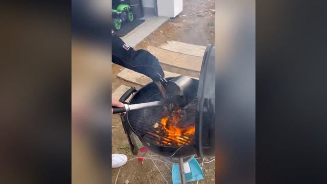 Стейк томагавк (steak tomahawk) смотреть онлайн