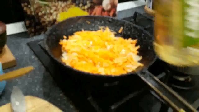Купили продукты,готовлю кальмары на ужин смотреть онлайн