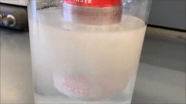 Aluminum can, minus the aluminum! смотреть онлайн