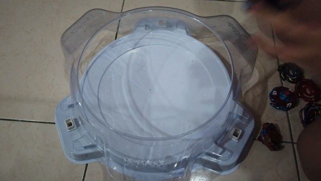 beyblade slash valkyrie vs ace dragon takara tomy смотреть онлайн
