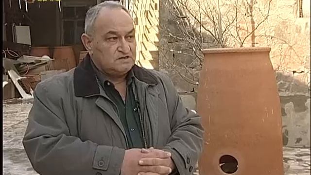 Yerkir Media- Hayi Uj@- Tonir смотреть онлайн
