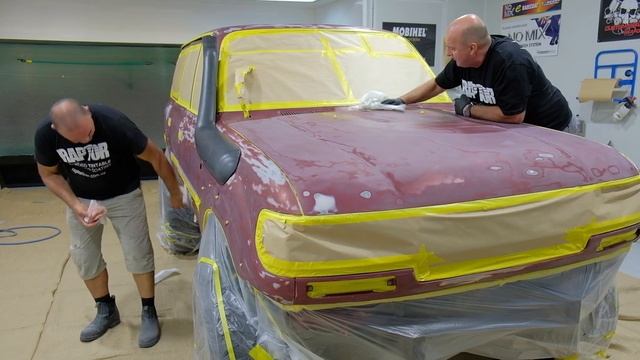 RAPTOR by U-POL - 4WD Bedliner Makeover смотреть онлайн