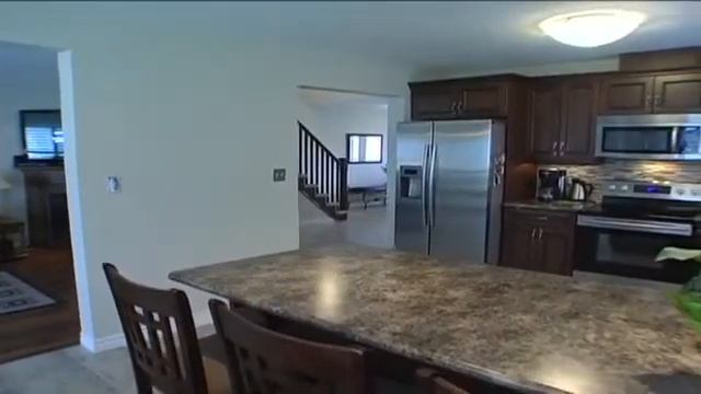 19 Colonial Drive Guelph | Axiom Productions Real Estate Video Movie Tour смотреть онлайн