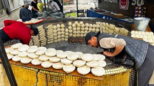 20 ВИДОВ САМСЫ В ТАНДЫРЕ! СОЧНАЯ ГИГАНТСКАЯ САМСА В УЗБЕКИСТАНЕ. НАМАНГАН