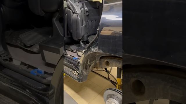 Северный вариант установки сухого отопителя салона в Land Cruiser 200 смотреть онлайн