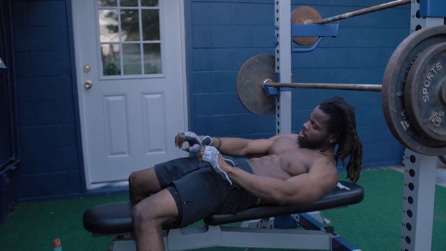 SHREDDED WORKOUT ROUTINE смотреть онлайн