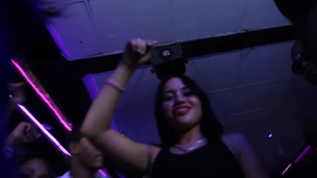 GARY NIKE RUMBA MUJERES Y ALCOHOL (VIDEO OFICIAL 2014)