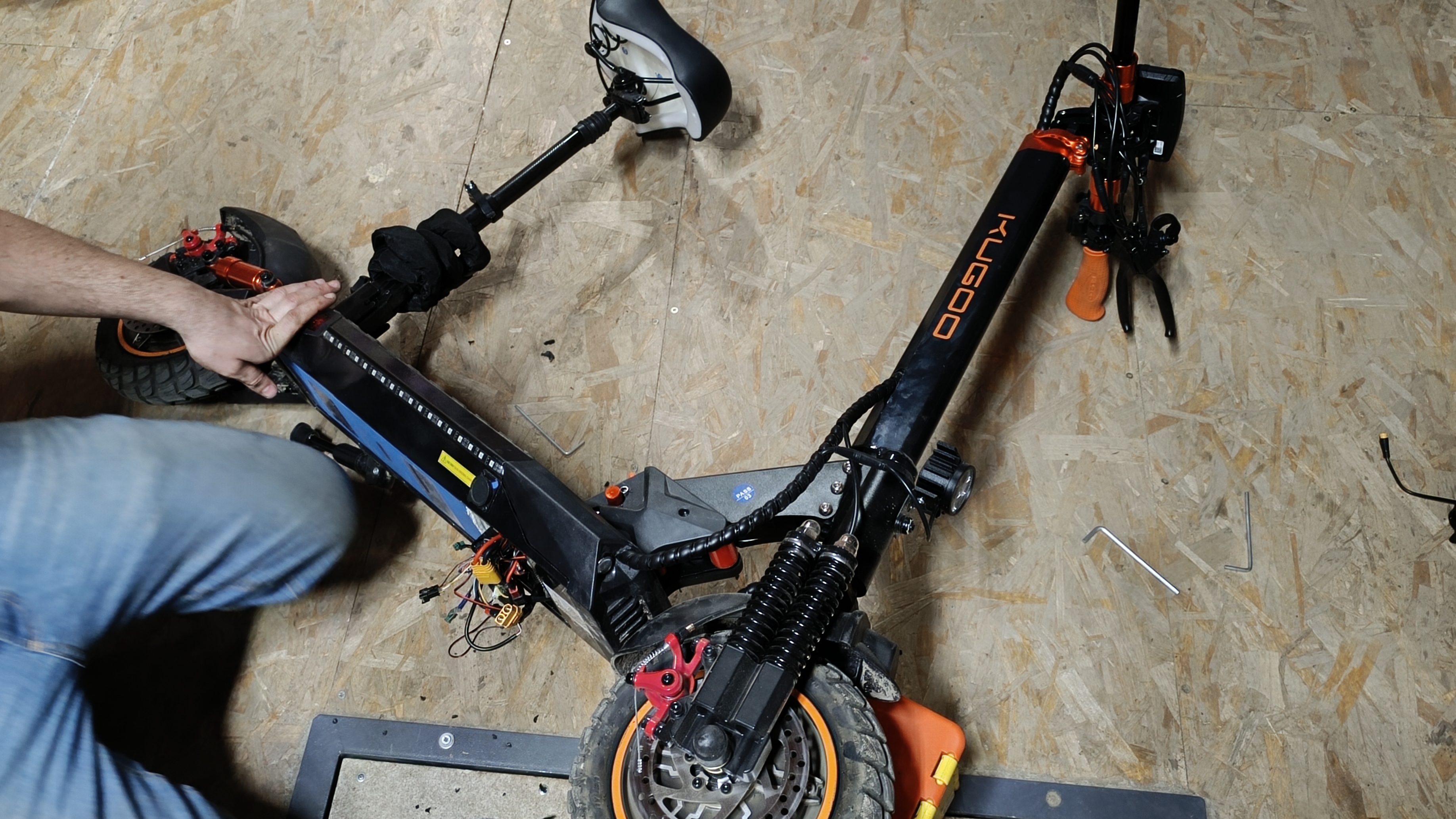 Kugoo M4 Pro Max установка сигнализации