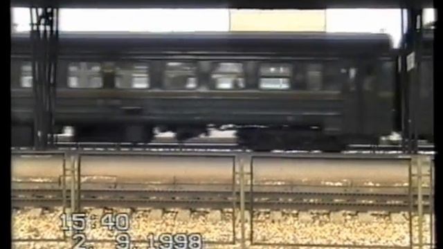 Электропоезда ЭР2-531 и ЭР2Т-7114 на ст. Рига-Пасс / ER2-531 and ER2T-7114 EMU's at Riga main смотреть онлайн