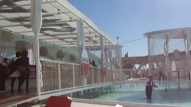 Chilling at the Valencia Tennis Open 2010 смотреть онлайн