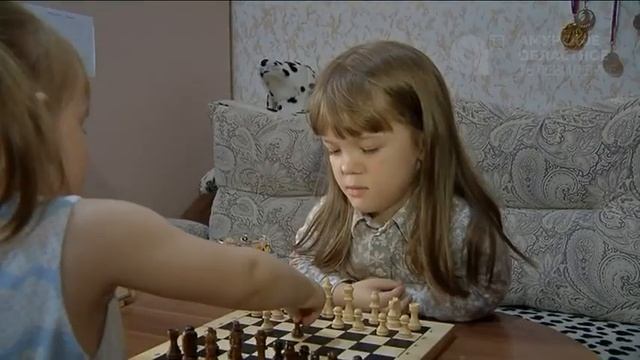Амурчан просят помочь девочке-шахматистке смотреть онлайн