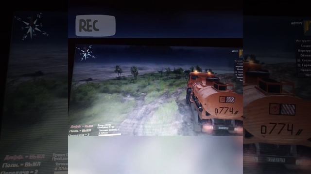 Я еду по воде на камазе на игре Spintires систерна полностью полнена с бензином смотреть онлайн