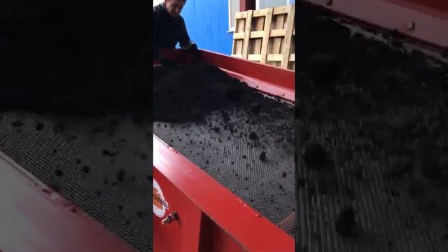 Виброгрохот ВГ-1700, сетка 5мм видео с торфом, грунтом 8-800-500-40-02, 8-902-333-99-69-480p смотреть онлайн