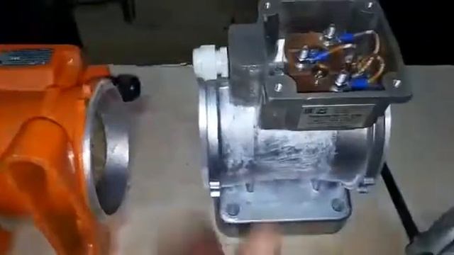 Сравнение вибратор красный маяк ИВ 99Н и вибромаш ВИ 99НБ-360p