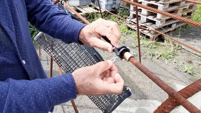 Montage T-Ostrea® sur table ostréicole смотреть онлайн