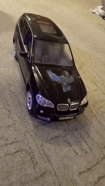 БМВ ×5 в старом кузове машина на пульте управления смотреть онлайн