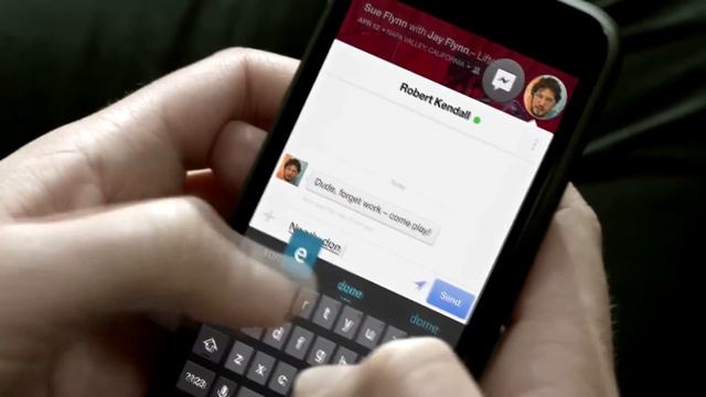 Оригинальная реклама Facebook Home c Цукербергом смотреть онлайн