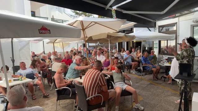 Tenerife Now Shelley Sings