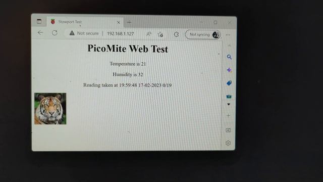 PicoMiteWEB MMbasic running on a Pico W acting as a web server смотреть онлайн