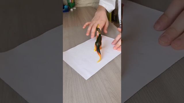 Игрушечные травоядные динозавры! смотреть онлайн