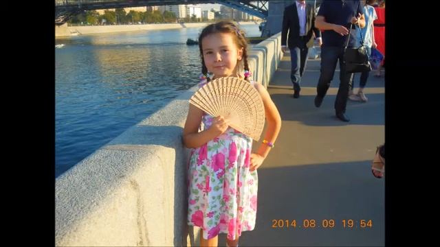 Полина в Москве смотреть онлайн