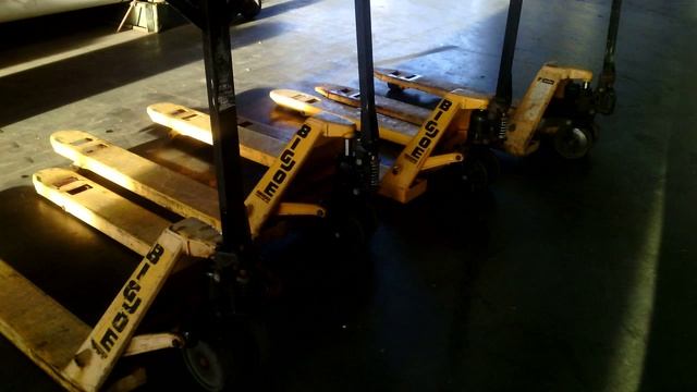 Pallet jacks repair in Whittier, Ca. | Phone: 323-516-8455 смотреть онлайн