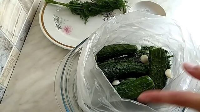 Малосольные огурцы.Вкусно,быстро,просто!) смотреть онлайн