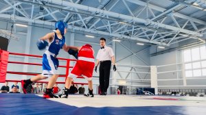 Соревнования по боксу / Юноши 11-12 лет / Вес 42 кг