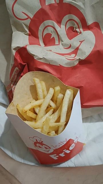 Large Fries_Ate it in one sitting. 🙈 смотреть онлайн