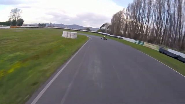 [NZ from FPV] Go kart racer number 85 (class 125 cc) смотреть онлайн