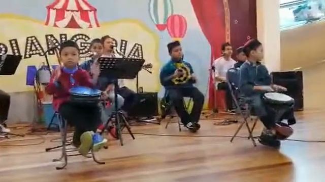 Al-amin islamic Buskers смотреть онлайн