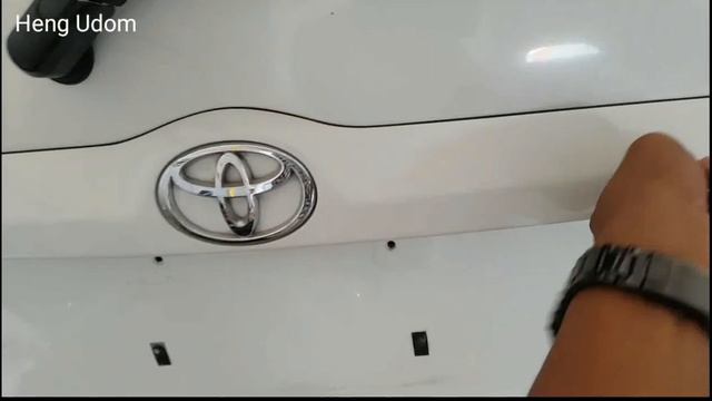 របៀបមើលលក្ខណ:ខុសគ្នារវាង Highlander 04 និង Highlander 01 02&03/Tel:015 741 468 смотреть онлайн